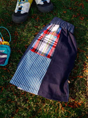 Mergaitėms skirtas A linijos medvilninis sijonas su languotu raštu, vasara 2025, 3–8 metų amžiaus