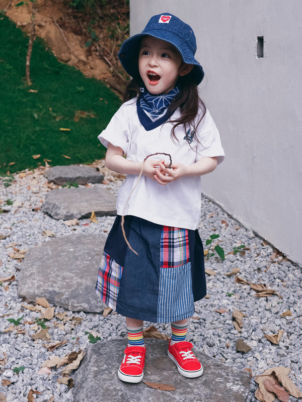 Mergaitėms skirtas A linijos medvilninis sijonas su languotu raštu, vasara 2025, 3–8 metų amžiaus