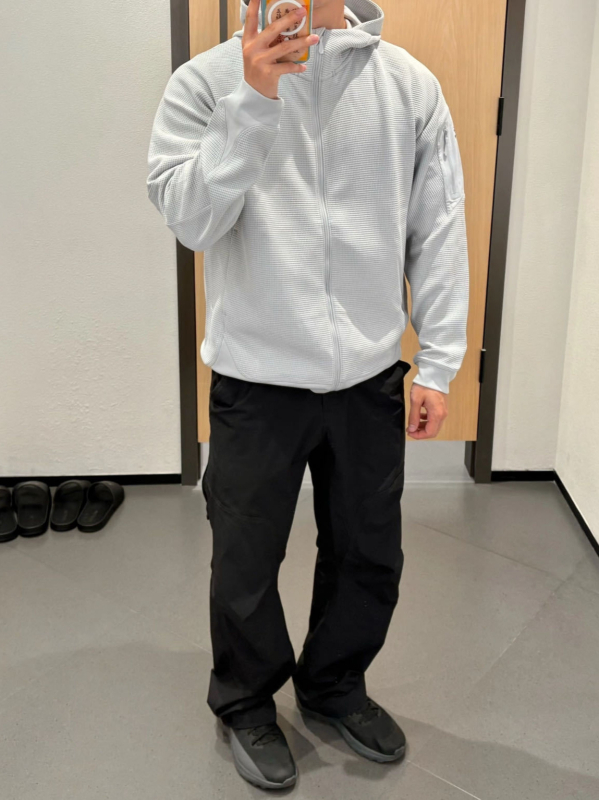 Muška jesen-zimska jakna s kapuljom, waffle tkanina, otporna na vjetar, zatvarač, stojeći ovratnik