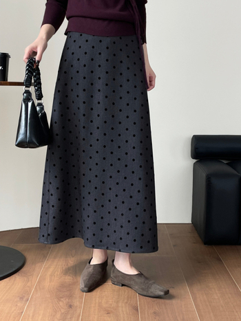 Fustă A-line cu buline, țesătură twill britanic, 70–80% poliester + fibră de celuloză regenerată, lungă, toamnă 2024, stil lejer coreean
