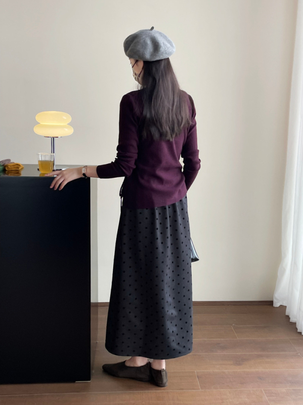 Fustă A-line cu buline, țesătură twill britanic, 70–80% poliester + fibră de celuloză regenerată, lungă, toamnă 2024, stil lejer coreean