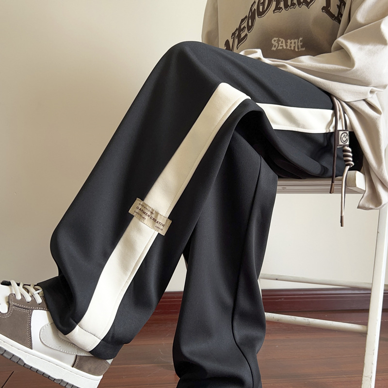 Kasdienės sportinės kelnės, laisvo kirpimo, vidurio juosmuo, plonas elastinis audinys, dryžių raštas, vasarai paaugliams berniukams