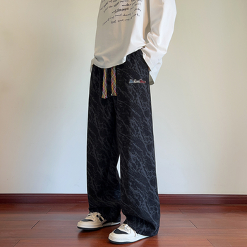 Vyrinės kordurojios kasdieninės kelnės su tie-dye siuvinėjimu, tiesus kirpimas, vidurinis juosmuo (corduroy audinys, tie-dye siuvinėjimas, siuvinėjimas, tiesus kirpimas, vidurinis juosmuo)