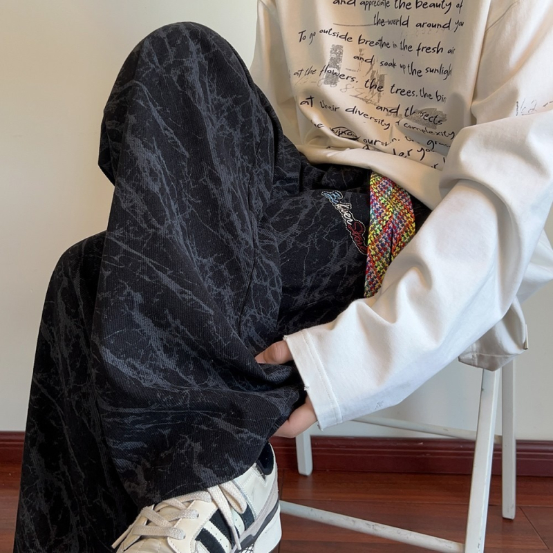 Vyrinės kordurojios kasdieninės kelnės su tie-dye siuvinėjimu, tiesus kirpimas, vidurinis juosmuo (corduroy audinys, tie-dye siuvinėjimas, siuvinėjimas, tiesus kirpimas, vidurinis juosmuo)