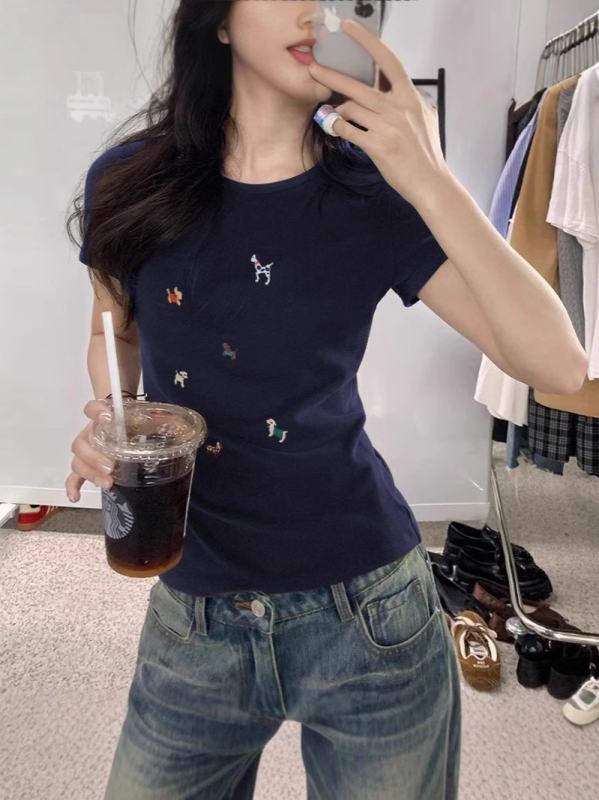 Ženski T-shirt s kratkim rukavima, uski kroj, okrugli izrez, životinjski uzorak, pull-over stil