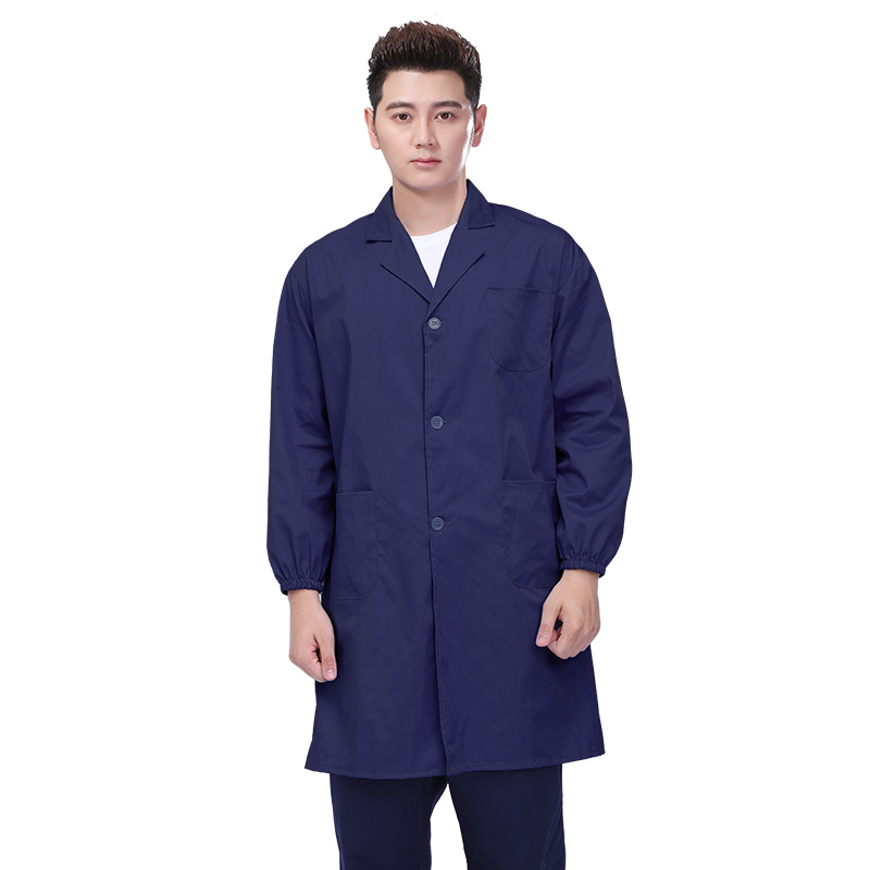 Vyrų laboratorinis chalatas, ilgomis rankovėmis, kvėpuojanti medvilnės mišinio medžiaga, užsegamas mygtukais, sugeria drėgmę