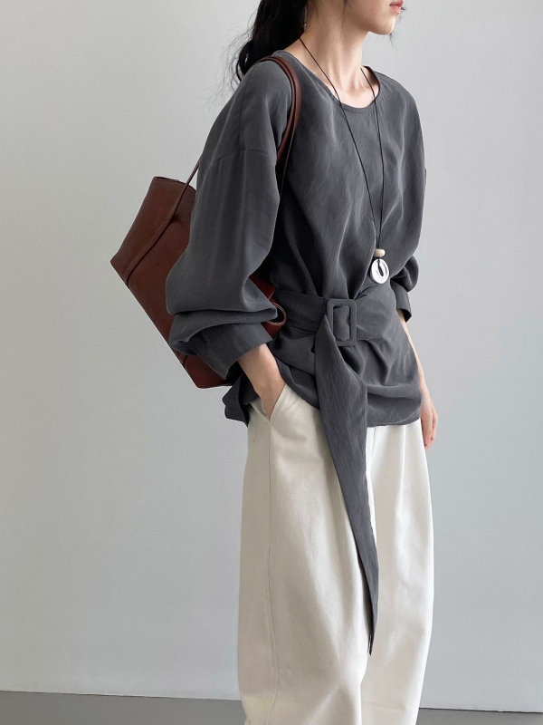 Teksturirana pamučna košulja s kaišem, dugi rukavi, ovratnik s reverom, jednostruko kopčanje