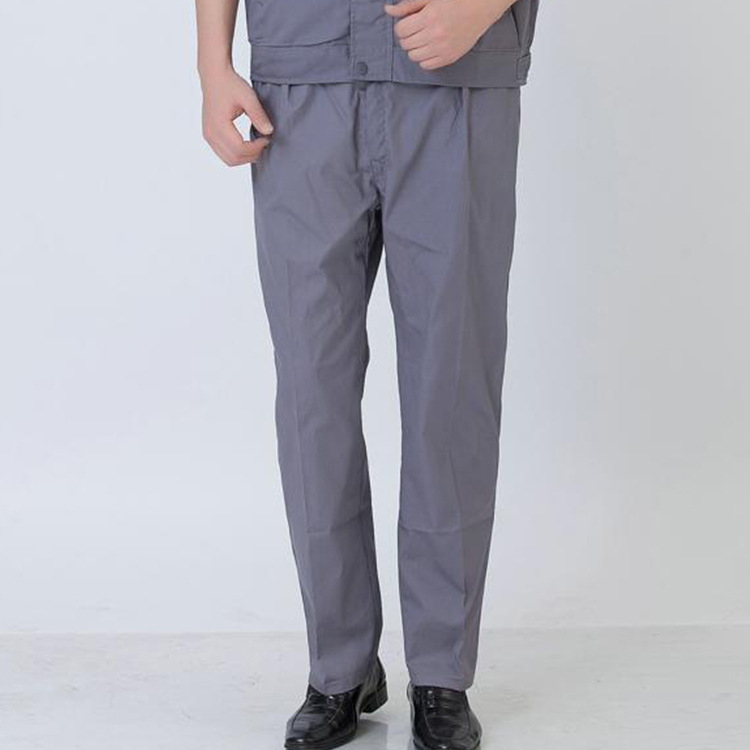 Darbinių kelnių fabrikui: atsparios dėvėjimui ir nešvarumams, drėgmę pašalinančios, iš medvilnės mišinio