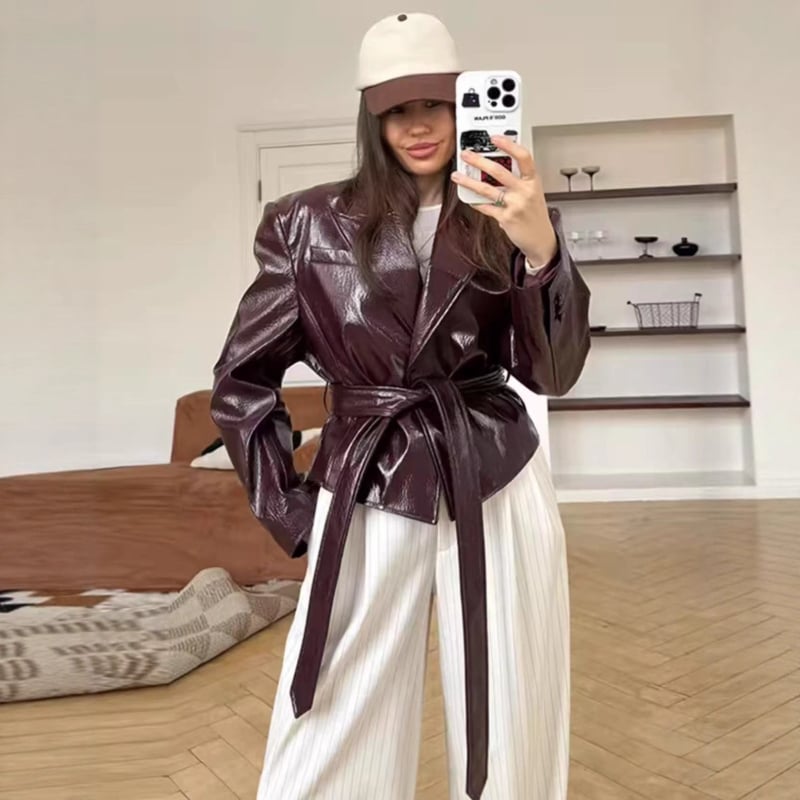 Sieviešu mākslīgās ādas jaka ar klopveida apkakli, rāvējslēdzēja aizdare, garas piedurknes, PU āda, rudens 2024