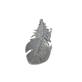 Plunksnų motyvo segė-žiedas vario pagrindu, auksu dengtais dirbtiniais akmenimis, Prekės ženklas Billion Craftsmen, Kilmė Shanwei