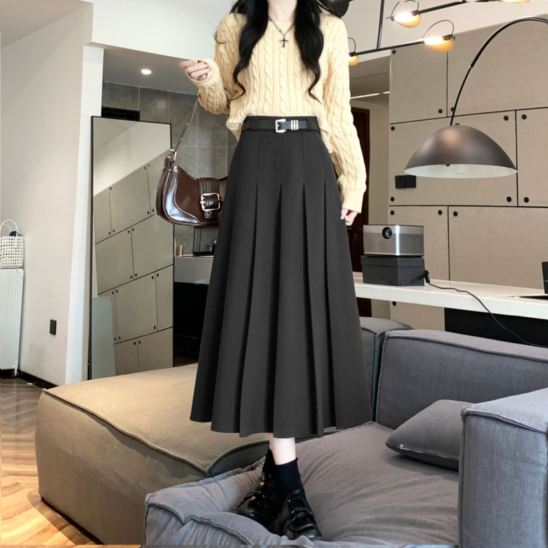 Vunena plisirana suknja s visokim strukom, srednja duljina, 95% poliester