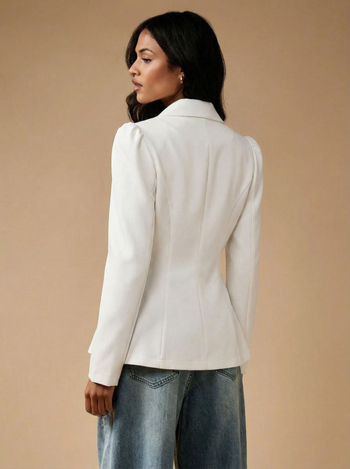 Naiselik slim-fit polüesterbleiser, apykaklaga, kahekordse kinnitusega, keskmise pikkusega, sügise-talve 2025