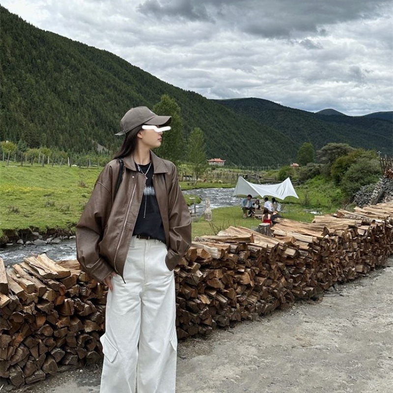 Sieviešu ādas moto jaka, retro stils, pavasaris 2025, polo apkakle, princeses piedurknes, vienas rindas aizdare, īsa garuma (≤40 cm)