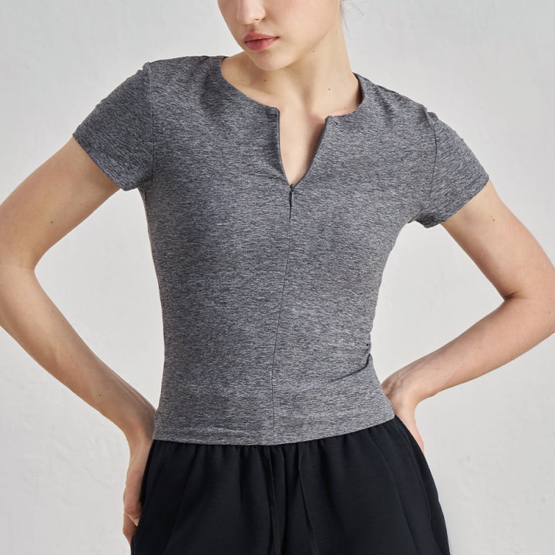 Moterų liesas jogos viršūnė su trumpomis rankovėmis, didelis elastingumas, nailonas/spandeksas 82/18, pilvo ilgis