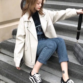 Sievietēm PU ādas jaka ar BF brīvo piegriezumu, polo apkakle, rāvējslēdzējs, poliester/PU audums, ziemas sezona 2025