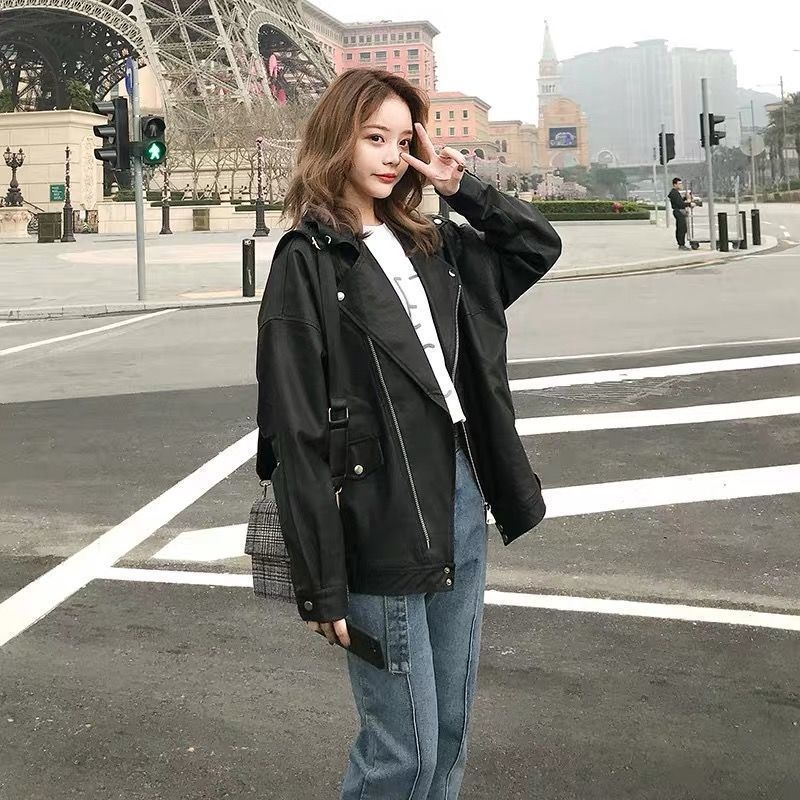Sievietēm PU ādas jaka ar BF brīvo piegriezumu, polo apkakle, rāvējslēdzējs, poliester/PU audums, ziemas sezona 2025