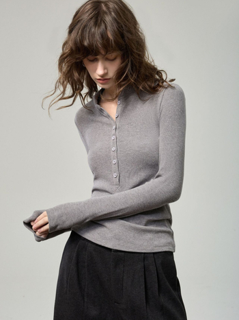 Marškinėliai su Henry kaklo apykakle, viskozės pluoštas, ilgomis rankovėmis, lieknas kirpimas