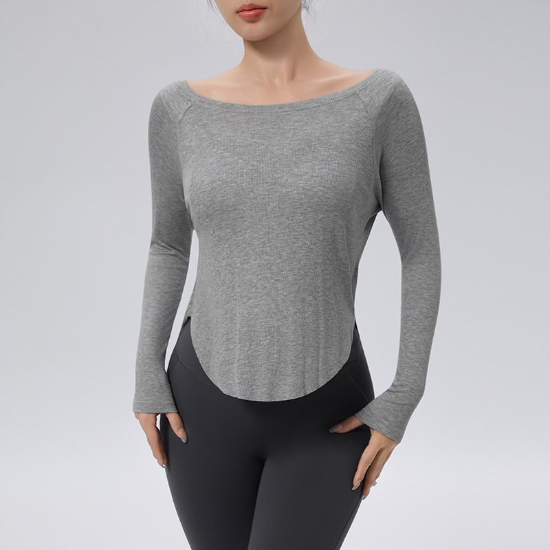 Jogos viršūnė - Laisvas kirpimas, klubų ilgis, ilgos rankovės, 80% nailonas + 20% spandekso, drėgmės reguliavimas, greitas džiūvimas