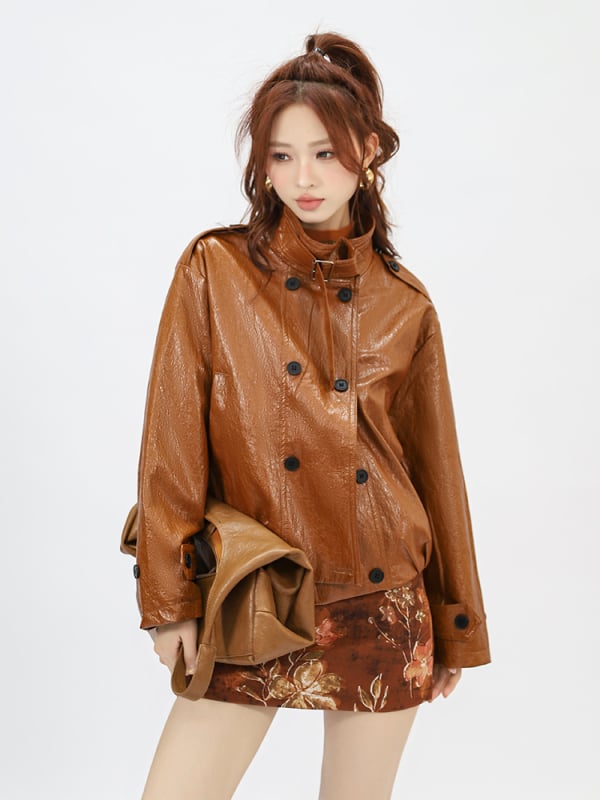 Γυναικείο δερμάτινο μπουφάν από συνθετικό δέρμα, με διπλή σειρά κουμπιών στο μπροστινό μέρος, ελαφρώς φαρδιά γραμμή, μακριά μανίκια