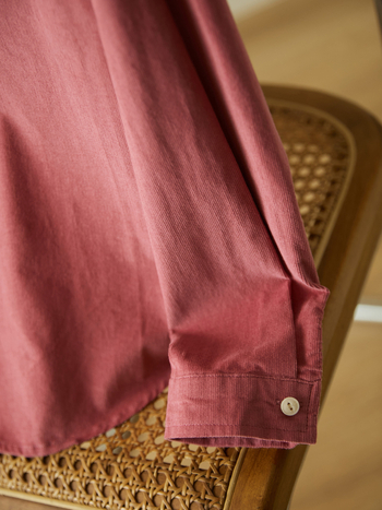 Женска памучна риза с дълги ръкави, мъхеста обработка, яка с ревър, джобове, свободна кройка, есен 2025