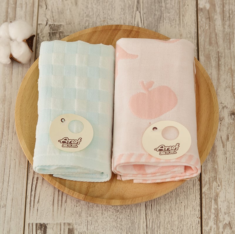 Kūdikio veido rankšluostis – 100% medvilnė, žakardinė audinys, 80–100 g, vaikams