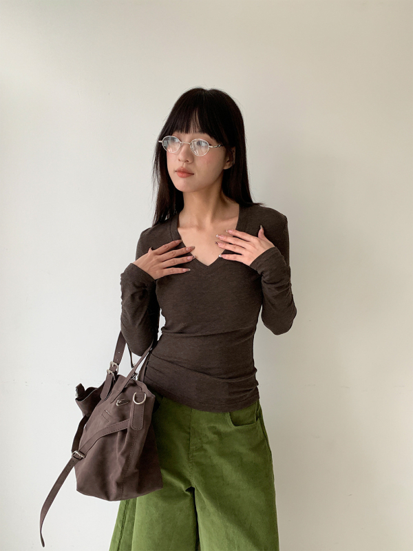 Pulover slim-fit s okruglim izrezom, dugi rukavi, jednobojni, viskozna-vuna smjesa, casual japansko-korejski stil, duljina 50–65 cm, zima 2025