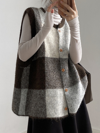 Moterų geometrinis megztas liemenė-kardiganas, apvalus kaklas, laisvas kirpimas, poliesterinis megztinis, ruduo 2025