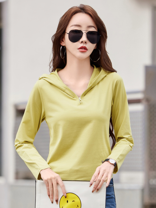 Moteriški marškinėliai su V formos kaklu, slim fit, Ice porcelain Cotton, 90–95% medvilnė