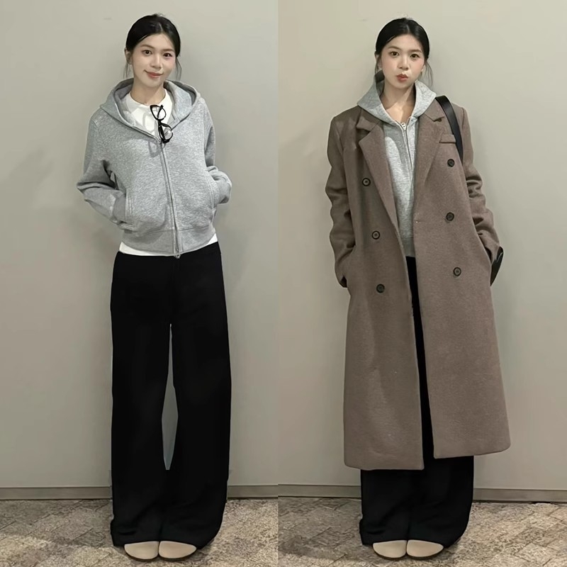 Σύντομη ζακέτα-φούτερ με φερμουάρ και κουκούλα, ελαφρώς φαρδιά γραμμή, ιαπωνοκορεατικό casual στυλ, μήκος 40-50 εκ., μίγμα βαμβακιού-πολυεστέρα (50-70% βάμβακι; 30-50% πολυεστέρας)