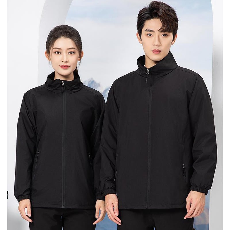 Мъжко яке за пролет и есен: леко, водоустойчиво и ветроустойчиво, дишащо, полиестерна външна материя, със стояща яка