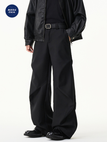 Vyrams skirtos kasdieninės kelnės su fliso pamušalu, laisvas kirpimas, vidurio juosmens, užtrauktukas, poliesterio mišinys