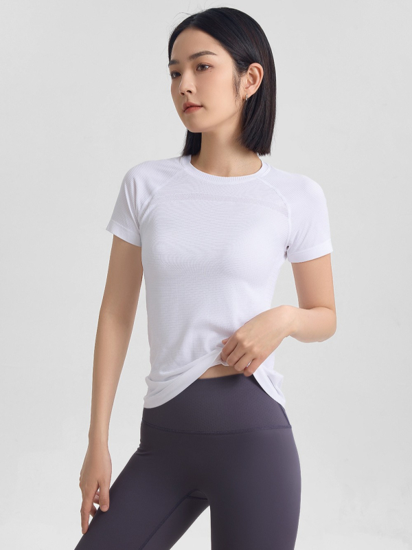 Moteriškas greitai džiūstantis trumpų rankovių sportinis marškinėlis, slim-fit, jogai ir bėgimui, audinys: nailonas/cheminių pluoštų mišinys