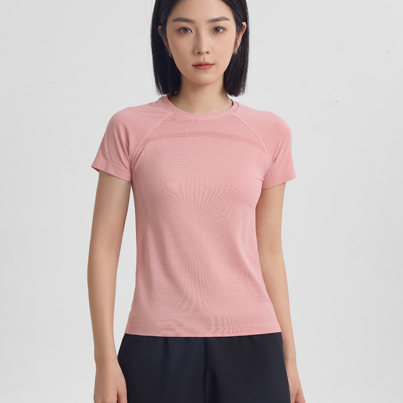 Moteriškas greitai džiūstantis trumpų rankovių sportinis marškinėlis, slim-fit, jogai ir bėgimui, audinys: nailonas/cheminių pluoštų mišinys