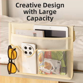 Pakabinamas audinių laikymo organizatorius, kubo formos, nepluoštinis audinys, kvėpuojantis, vidaus naudojimui bendrabutyje, šiuolaikiškas minimalistinis stilius.