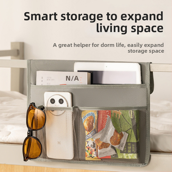 Pakabinamas audinių laikymo organizatorius, kubo formos, nepluoštinis audinys, kvėpuojantis, vidaus naudojimui bendrabutyje, šiuolaikiškas minimalistinis stilius.