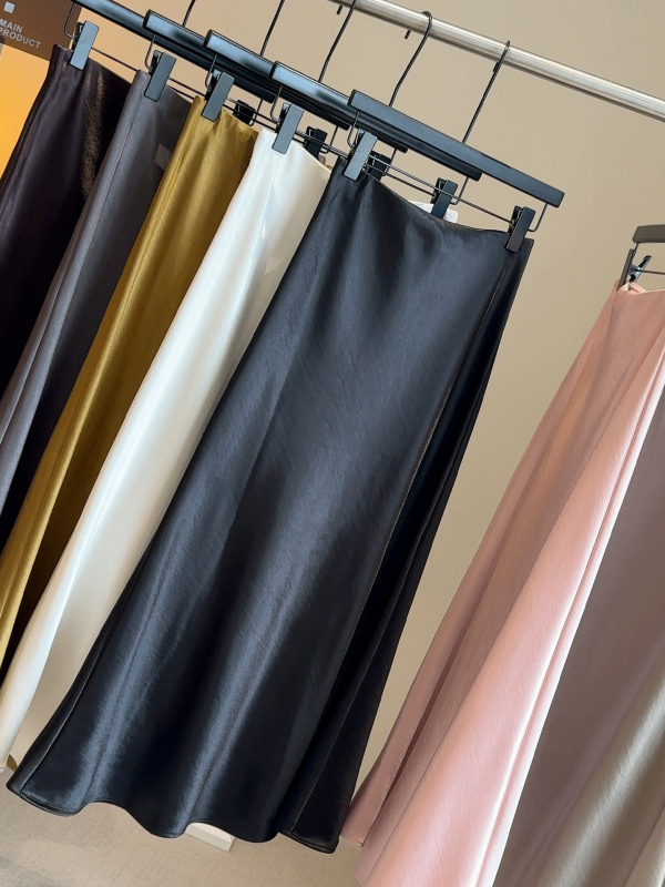 Φούστα γοργόνας από σατέν, μακριά, φθινόπωρο 2025, ιαπωνο-κορεάτικο casual leisure στυλ