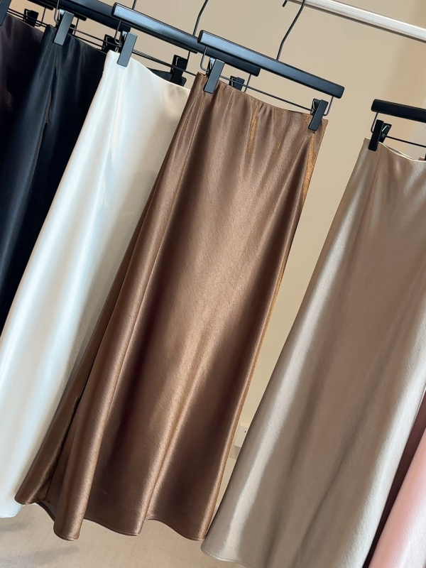 Φούστα γοργόνας από σατέν, μακριά, φθινόπωρο 2025, ιαπωνο-κορεάτικο casual leisure στυλ