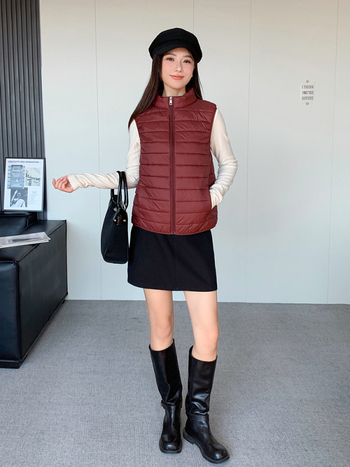 Γυναικείο γιλέκο με V-λαιμό, νάιλον ύφασμα, γέμισμα πολυεστέρα-βαμβάκι, χειμώνας 2025, casual στυλ