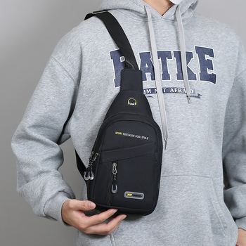 Мъжка чанта за през рамо в урбанистично минималистичен стил, найлон, дишаща подплата от полиестер, подходяща за ежедневни визии