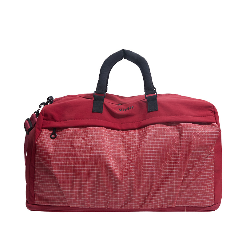 Női utazótáska — 20–35 L kapacitás, nylon, keresztpánt, kopásálló, száraz–nedves elválasztás