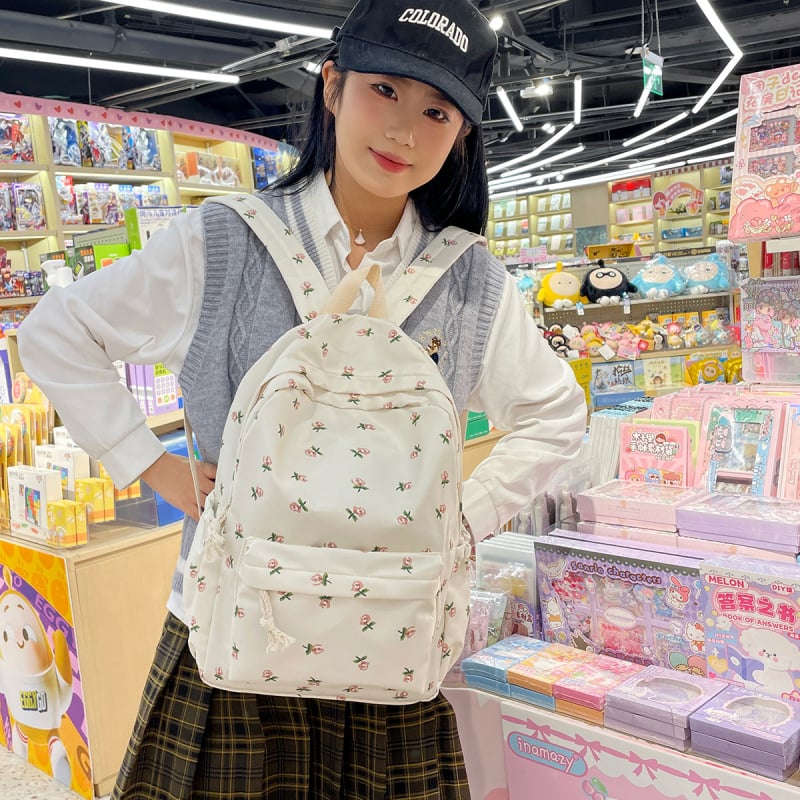 Flórás mintás nylon hátizsák, kapacitás 20 liter alatt, 8 hüvelykes laptophoz, légpárnás vállpántokkal