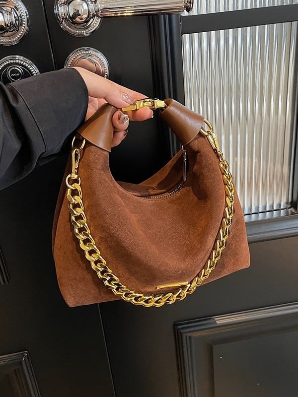 Velúr crossbody táska, városi egyszerű stílus, vízszintes négyzet alakú, cipzáras nyitás, belső cipzáras zseb, poliészter bélés, őszi 2024 kiadás
