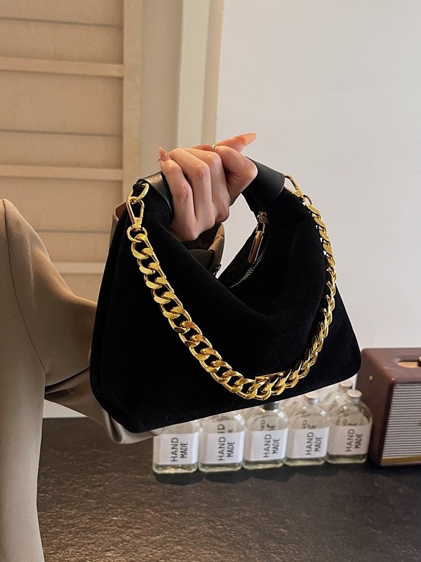 Velúr crossbody táska, városi egyszerű stílus, vízszintes négyzet alakú, cipzáras nyitás, belső cipzáras zseb, poliészter bélés, őszi 2024 kiadás