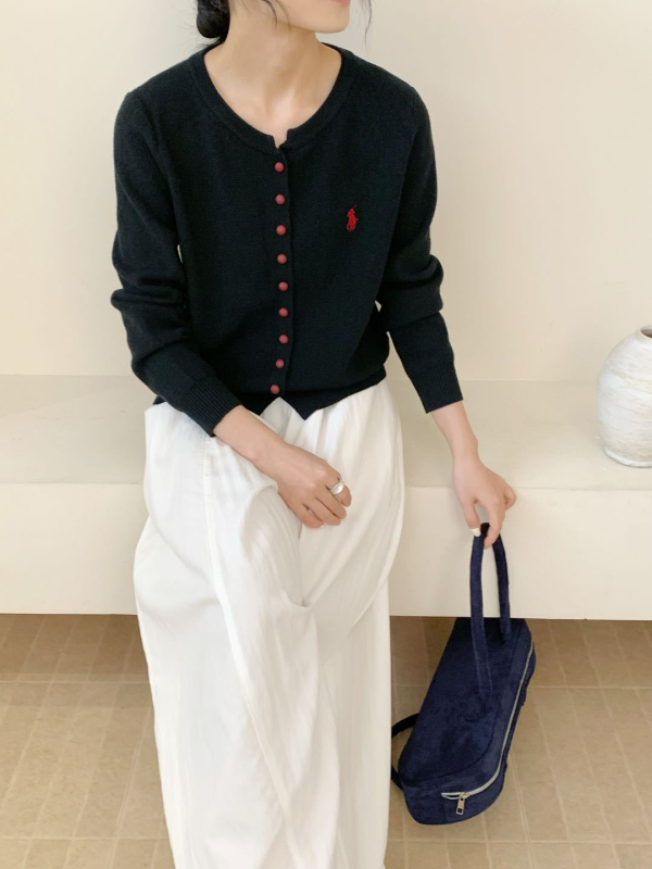 Γυναικείος πλεκτός καρντιγκάν — χαλαρή γραμμή, μακριά μανίκια, στρογγυλή λαιμόκοψη, ζωικό μοτίβο, μέτριο πάχος, ύφασμα από μίγμα βισκόζης και πολυεστέρα, φθινόπωρο 2025