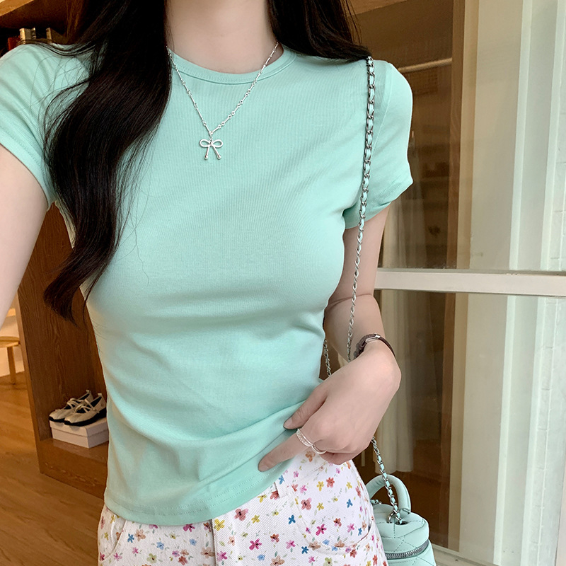 Ženski T-majica s kratkim rukavima, pamuk 92% + elastan 8%, jedinstven uzorak, okrugli izrez, slim fit