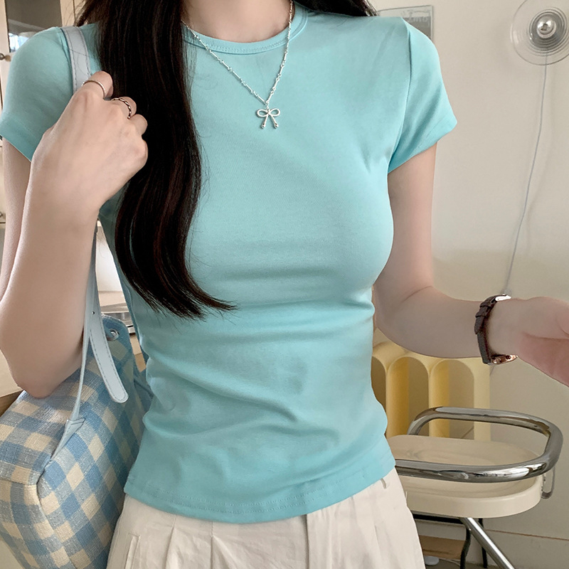 Ženski T-majica s kratkim rukavima, pamuk 92% + elastan 8%, jedinstven uzorak, okrugli izrez, slim fit