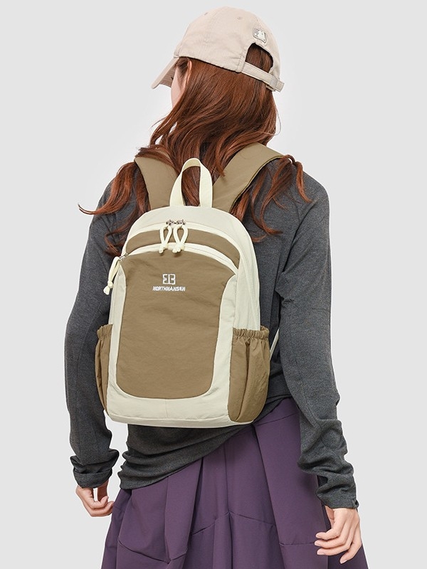 Unisex Oxford anyagú hátizsák, ultrakönnyű, 20–35 L, 9 hüvelykes laptopot befogad