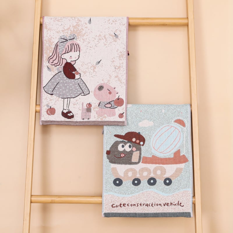 Keturių sluoksnių medvilninis vaikų rankšluostis, animacinių filmų serija, 50 g, daugiasluoksnė siūlų pynė, Jacquard audinys, logotipo atspausdinimas galimas