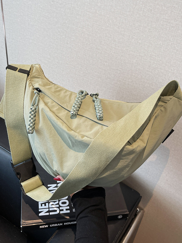 Crossbody τσάντα σε σχήμα dumpling — Unisex, ύφασμα, κλείσιμο με φερμουάρ, επένδυση πολυεστέρα, μαλακή υφή