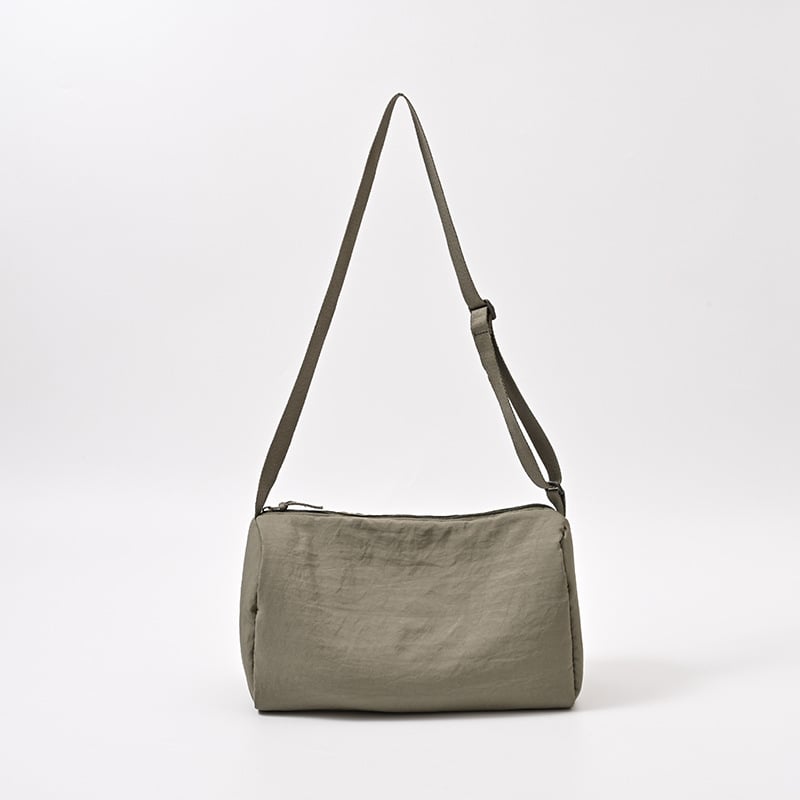 Τσάντα Tote από νάιλον σε ιαπωνικό στυλ, σώμα σε σχήμα μαξιλαριού, φερμουάρ, επένδυση από νάιλον, με μία λουρί για καθημερινή χρήση